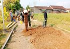 Gotong Royong Semarak di Hari ke-18 TMMD Sragen: Jalan Desa Makin Dekat